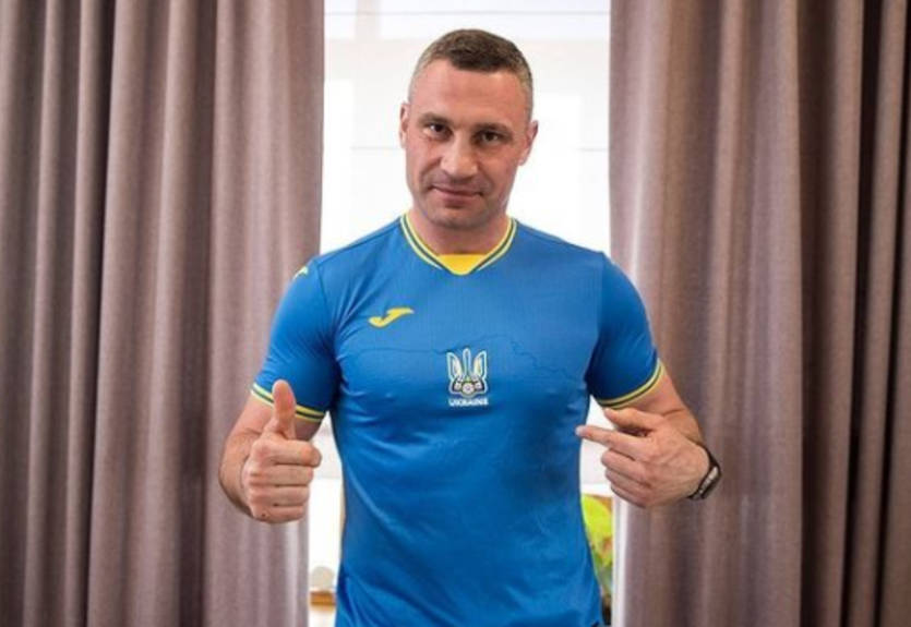 "Чемпион против сильного соперника": Кличко поддержал Украину накануне игры с Англией