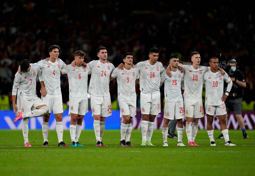 Испания впервые в истории вылетела на стадии полуфинала Евро