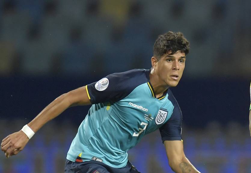 Шахтер проявляет интерес к защитнику сборной Эквадора - журналист