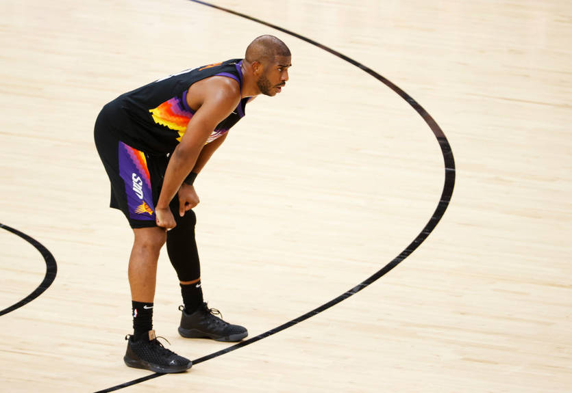 Пол вошел в топ-10 лучших ассистентов в истории плей-офф НБА