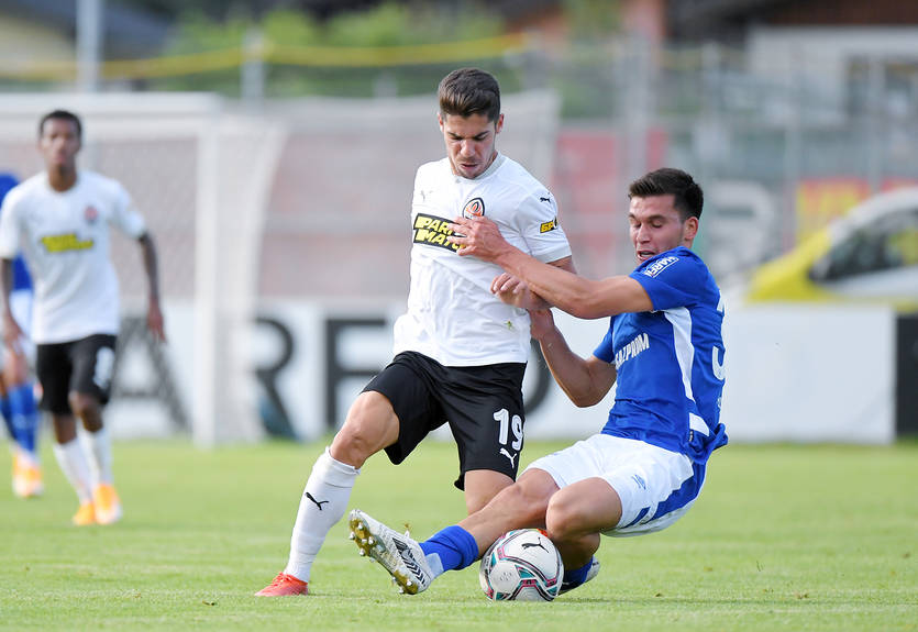 Шахтер сыграл вничью с Шальке в контрольном матче