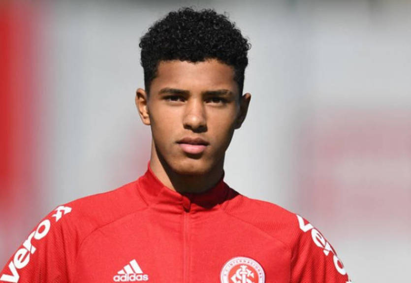 Шахтер возобновил переговоры по Тобиасу Шахтер возобновил переговоры по Тобиасу