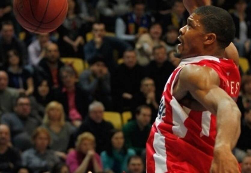 Евролига. Триумф Монтепаски, непростые победы Олимпиакоса и Фенербахче