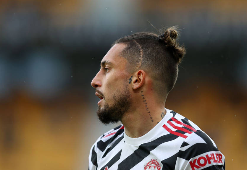 Защитник Манчестер Юнайтед выбыл из строя из-за травмы