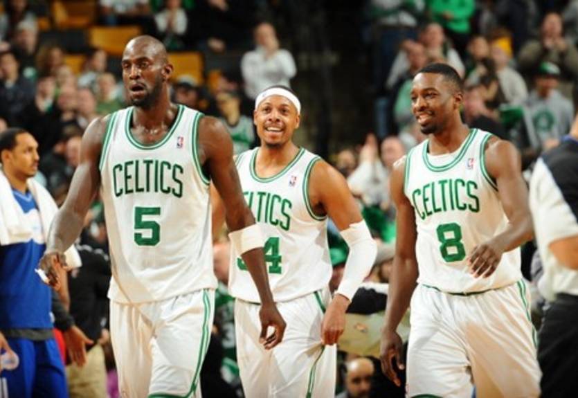 НБА. Бостон устоял против Клипперс, победы Лейкерс и Майами