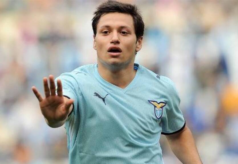 Лацио хочет за Сарате 10 миллионов