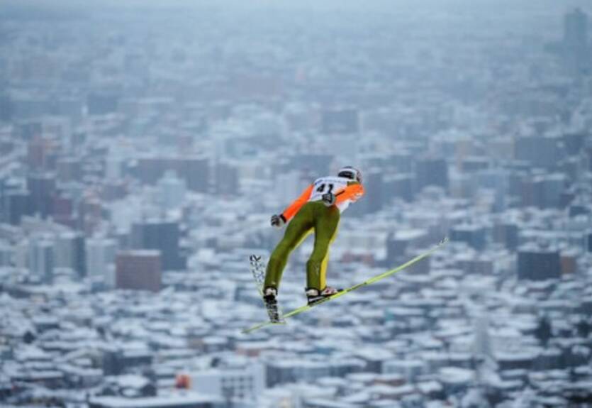 Прыжки с трамплина. Краньец побеждает в Викерсунде