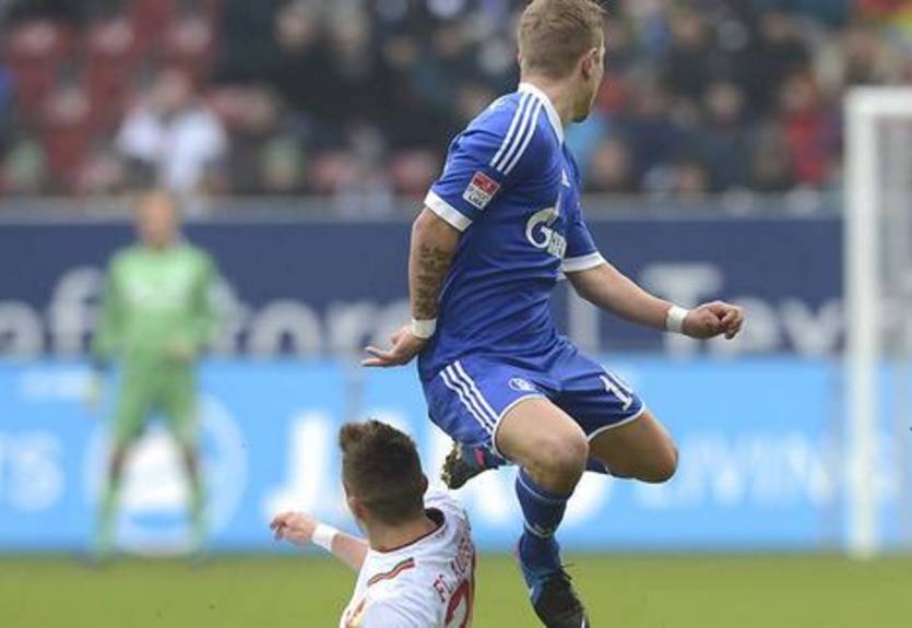 Осечки Байера и Шальке, победы Айнтрахта и Гладбаха