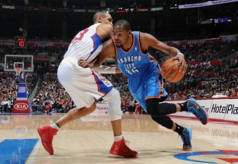 НБА. Ирвинг победил Бостон, Дюрант — Клипперс