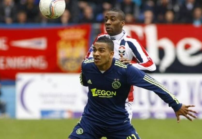 Эбесилио присоединился к Металлургу Д