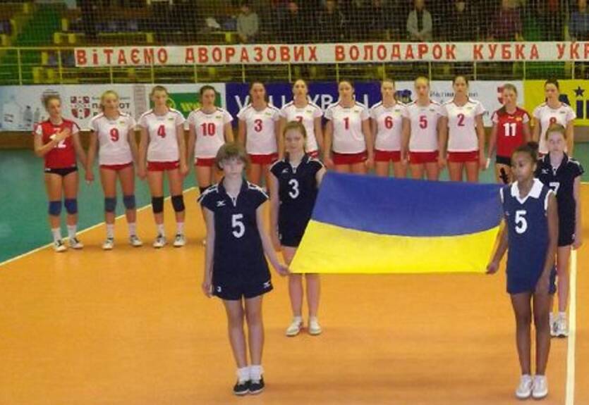 Волейбол. ЧЕ-2013. Украинские девушки лишь четвертые в отборочной группе