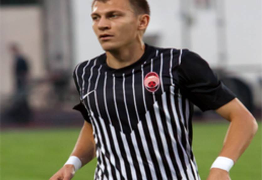 Каменюка и Худзик остаются в Заре