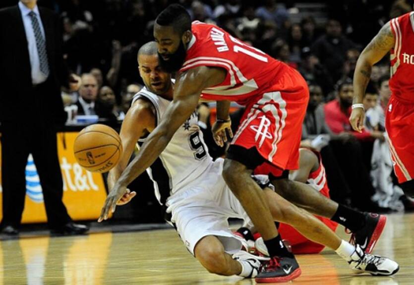 НБА. Детройт обыгрывает Майами, овертайм в Луизиане, перестрелка в Техасе