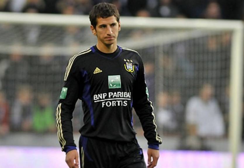 Андерлехт пока не предлагал Яковенко новый контракт