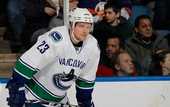 НХЛ. Два защитника Ванкувера восстановились после травм