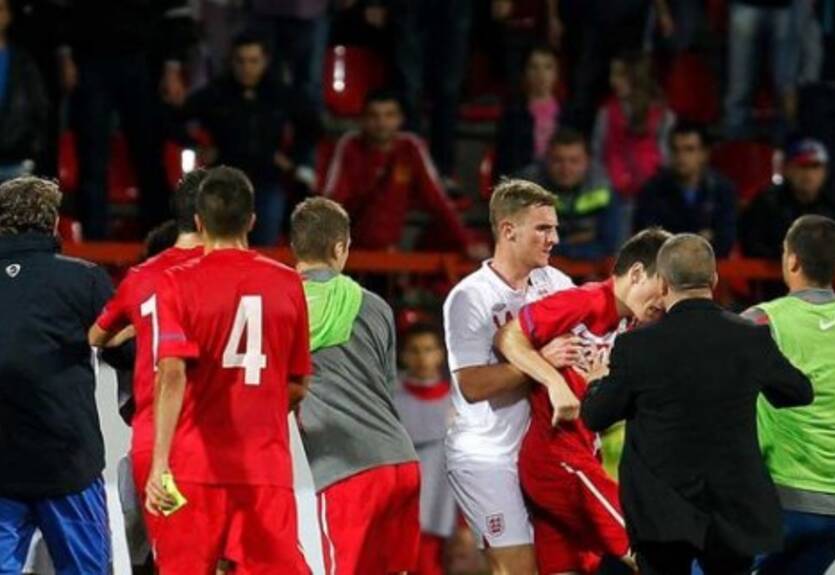 В Англии удивлены, как УЕФА наказал за расизм