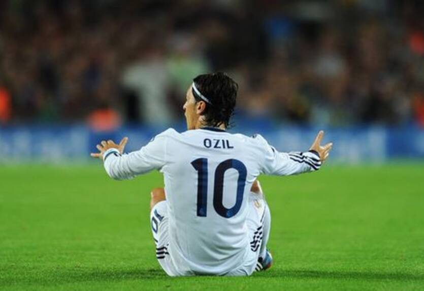 Езил в сфере интересов МЮ