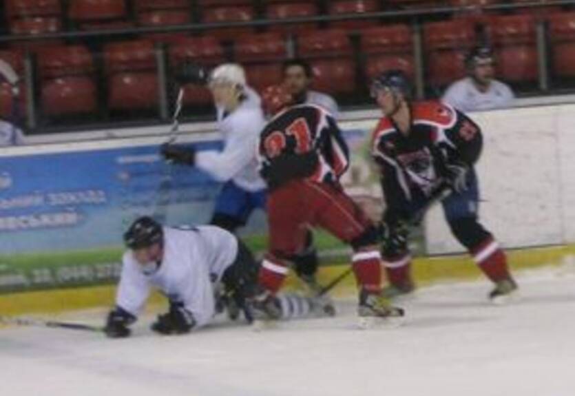 Любительская хоккейная лига Украины. Старт сезону дан!