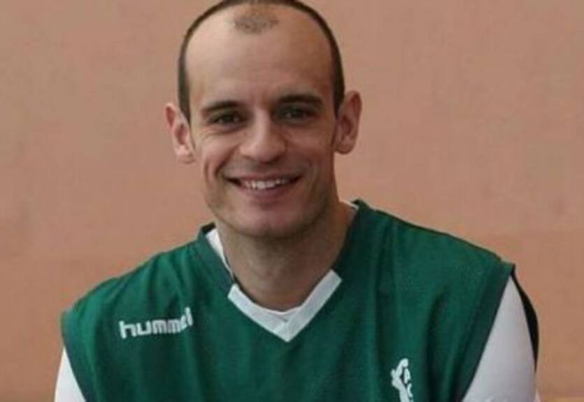 Уникаха подпишет новый контракт с Хименесом