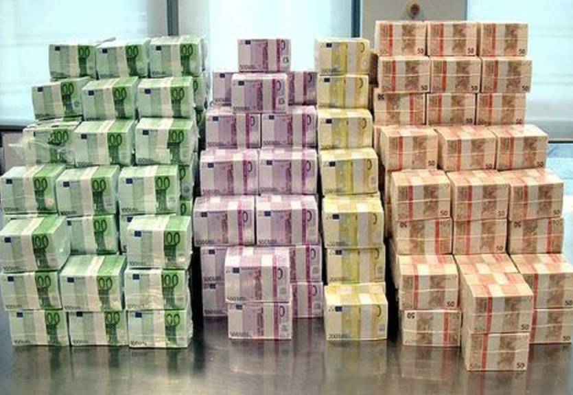 Испанские клубы задолжали налоговой 700 миллионов евро