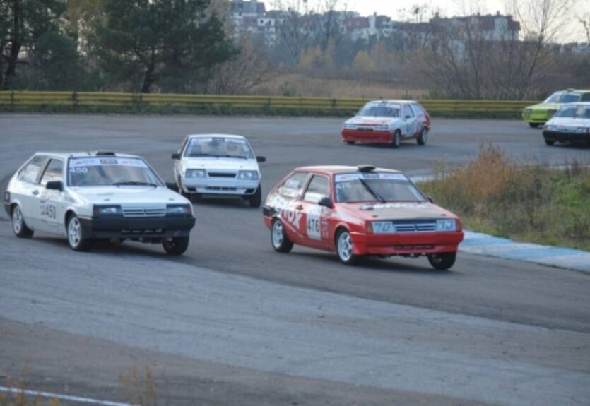 На "Чайке" прошел Кубок Украины по кольцевым гонкам