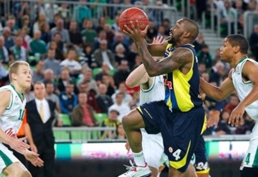 Травма Маккалебба оказалась несерьезной