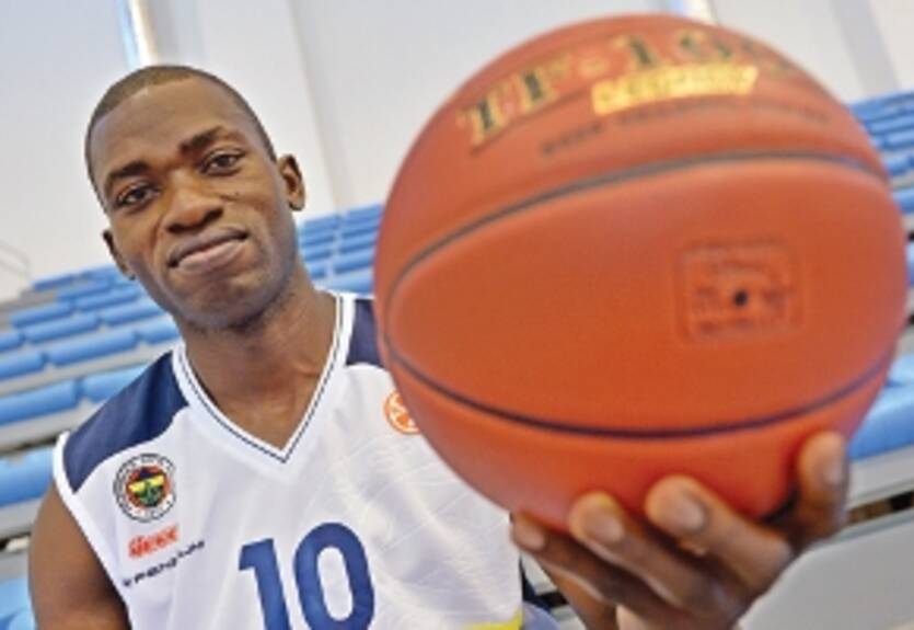 Сато освобожден словенской полицией