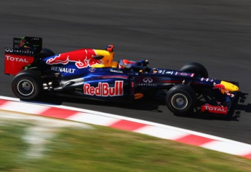 Формула-1. Феттель стартует с поула