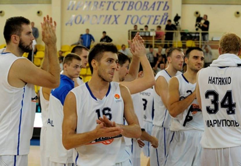 Суперлига. Азовмаш справился с Николаевом