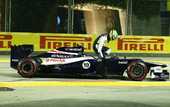 Формула-1. Сенна повредил спину на Гран-при Сингапура