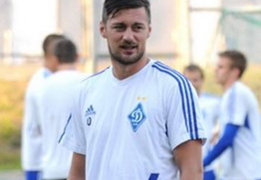 Семин берет в Донецк 19 футболистов