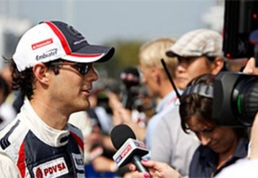 Формула-1. Сенна: "Должны быть в топ-10 в Сингапуре"