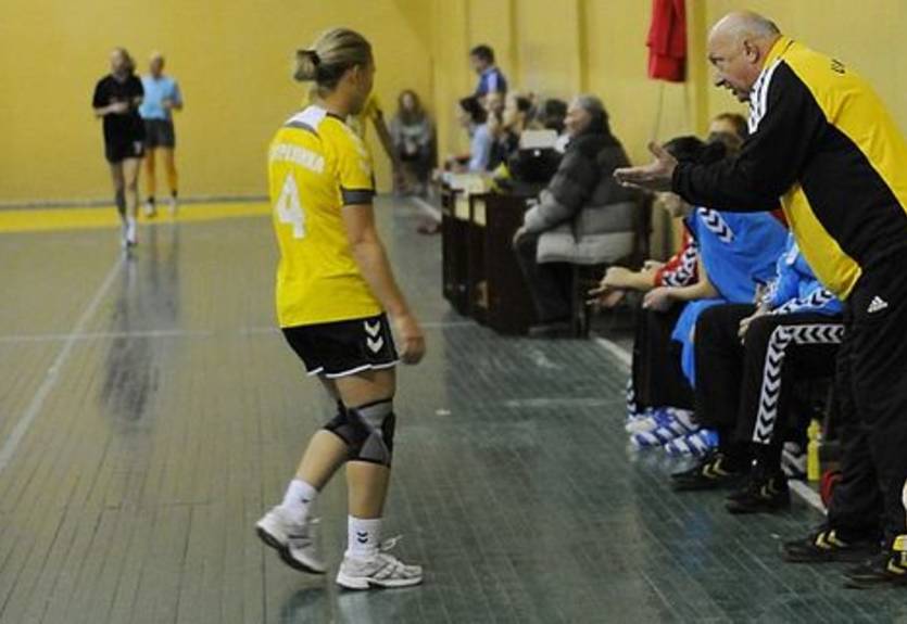 Гандбол. Тренер Днепрянки: "Надеемся только на себя и на наших друзей"