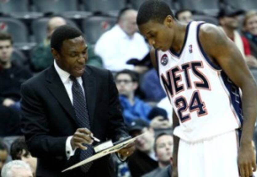 Будивельник отказывается от Оуэнса