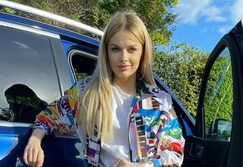 Беременная жена Зинченко показала фото из тренажерного зала