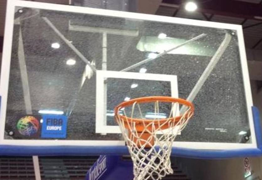 Дорси: "Впервые в профессиональной карьере сломал щит"