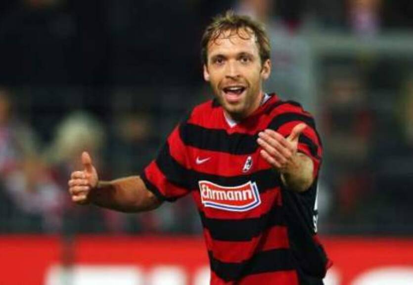 Хинкель завершил карьеру