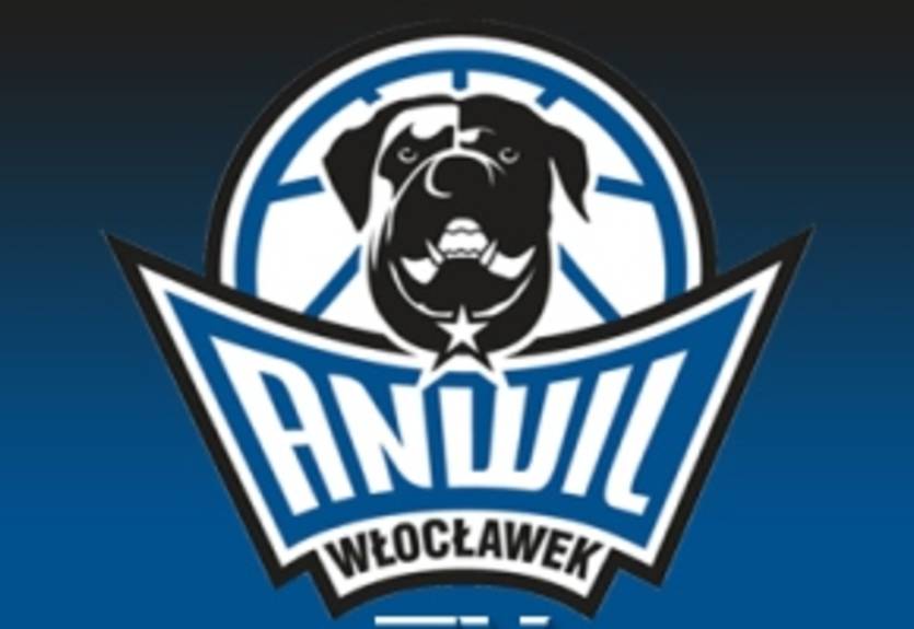 Химик проиграл польскому Анвилу