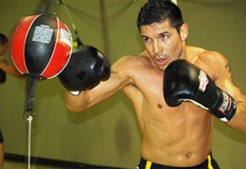 Мартинес: "У Чавеса нет ни единого шанса"