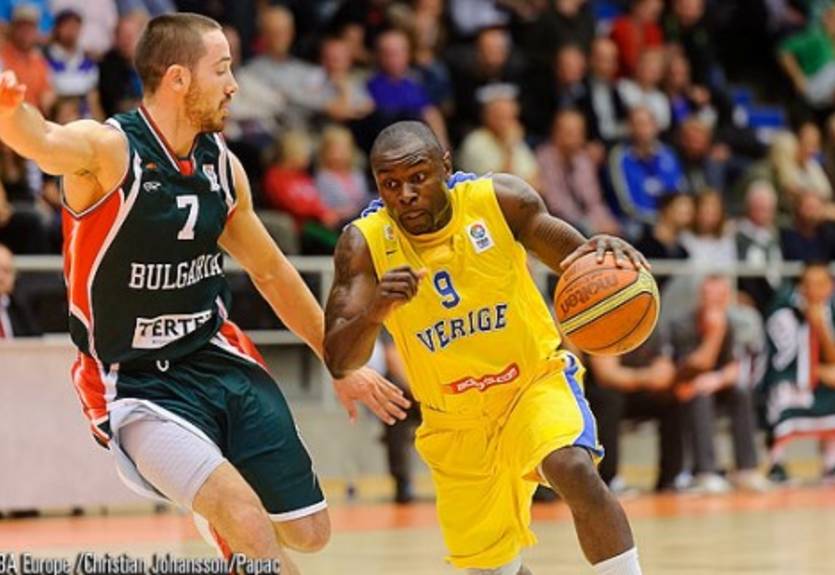 Лукойл-Академик подписывает шведского защитника