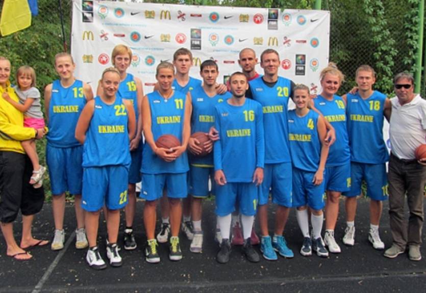 Украина завоевала две бронзы на чемпионате мира по стритболу