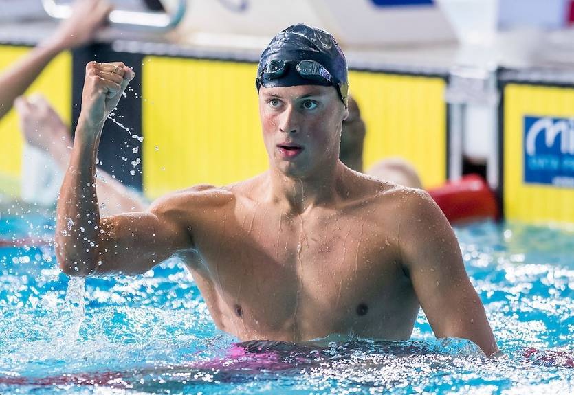 Романчук и Фролов вышли в финал 800 метров вольным стилем, Михаил установил Олимпийский рекорд