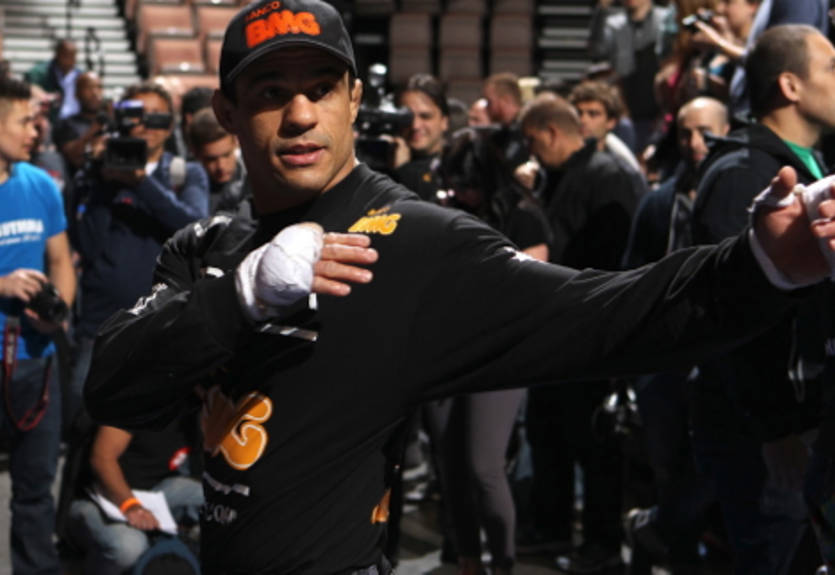 Джонс — Белфорт на UFC 152; Мачида отказался от боя