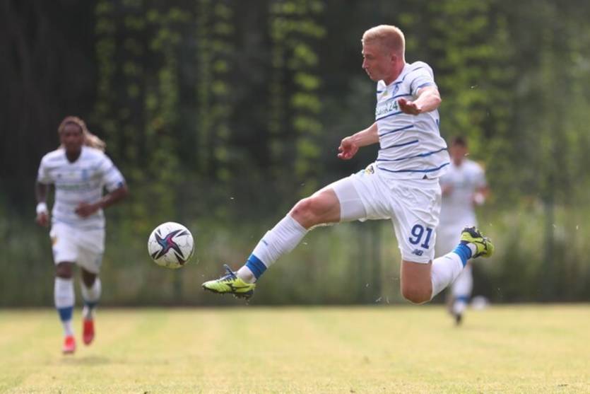 Владислав Кулач / ФК Динамо Киев