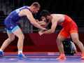 Борцы Хоцяновский и Михайлов проиграли первые свои схватки в Токио