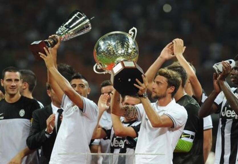 Трофей Берлускони вернулся в Турин + ВИДЕО
