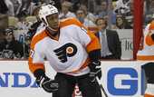 НХЛ. Филадельфия переподписала Симмондса