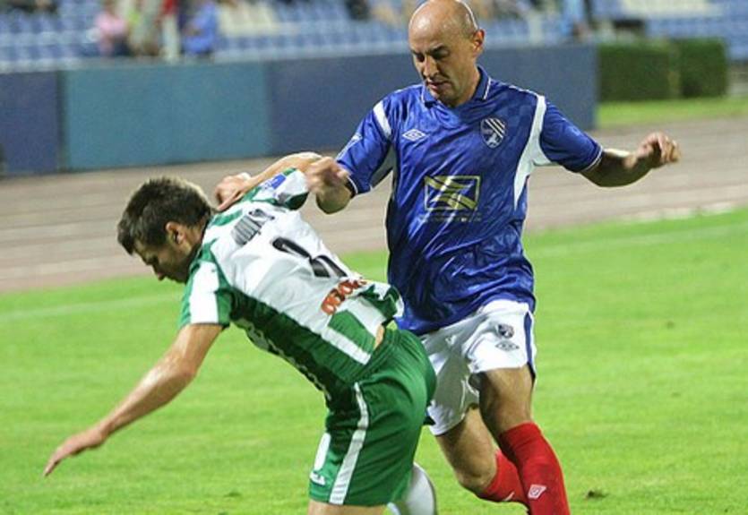 Карпаты вдевятером побеждают Таврию