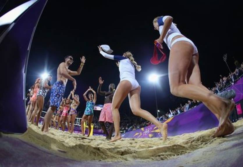 Пляжный волейбол. Кесси и Росс в плей-офф, голландцы и латвийцы выигрывают группу