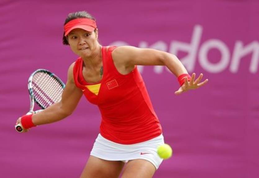 Бывший тренер Энен будет тренировать На Ли